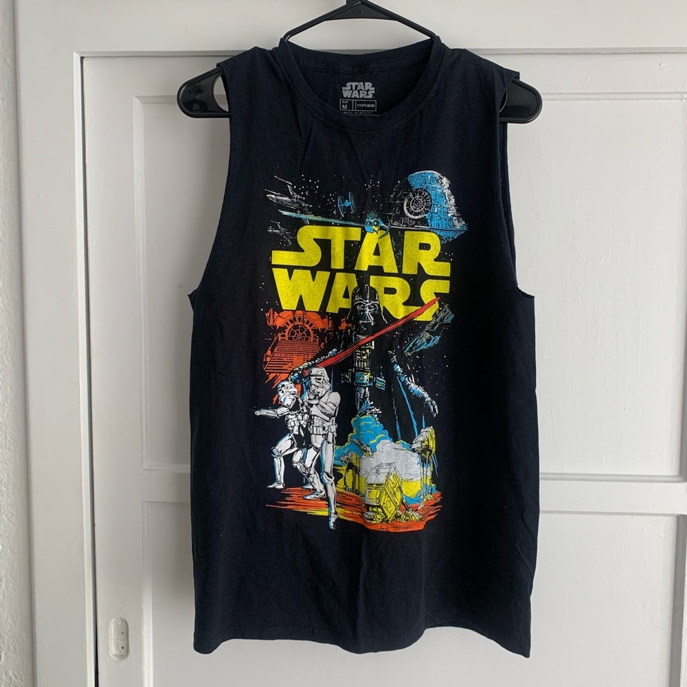 Sleeveless Star Wars graphic tank top